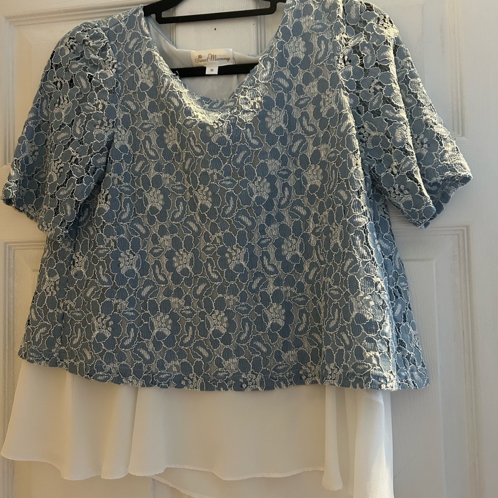 Breastfeeding Blue Lace Blouse with White Layer